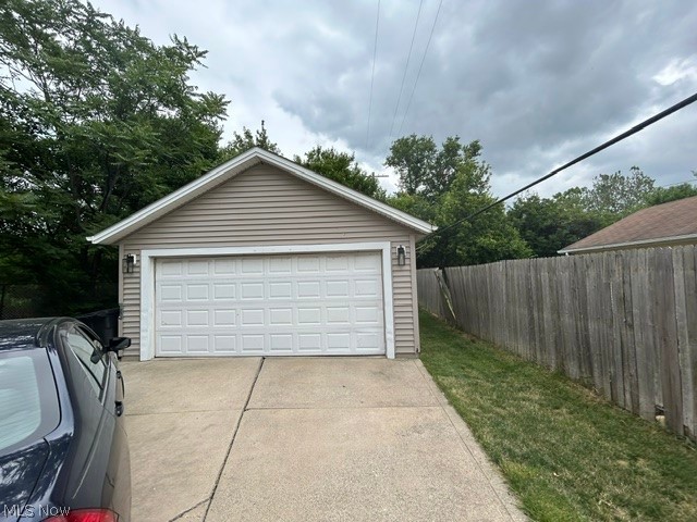 2163 E 46th Street