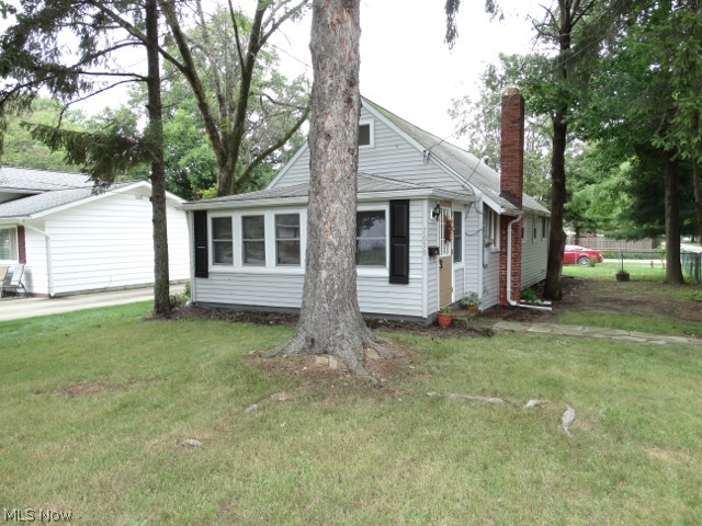 Mentor Manor - Residential