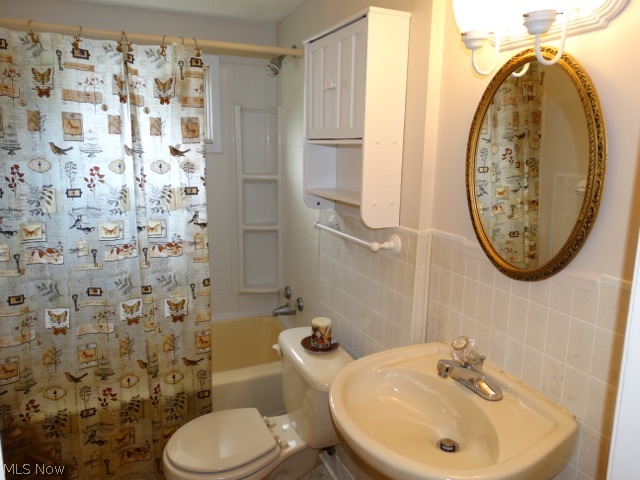 Mentor Manor - Residential