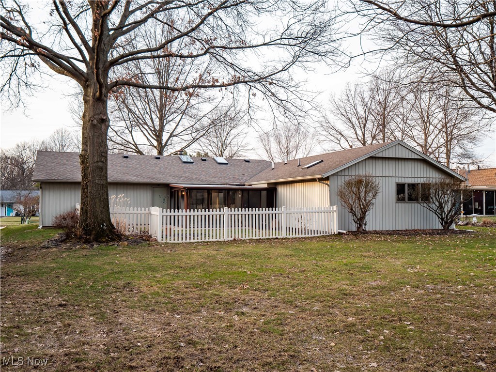 13755 Brigadoon Way, Strongsville, Ohio image 7