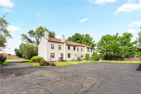 Tiny photo for 6674 Hills And Dales Road NW, Canton, OH 44708 (MLS # 5239198)