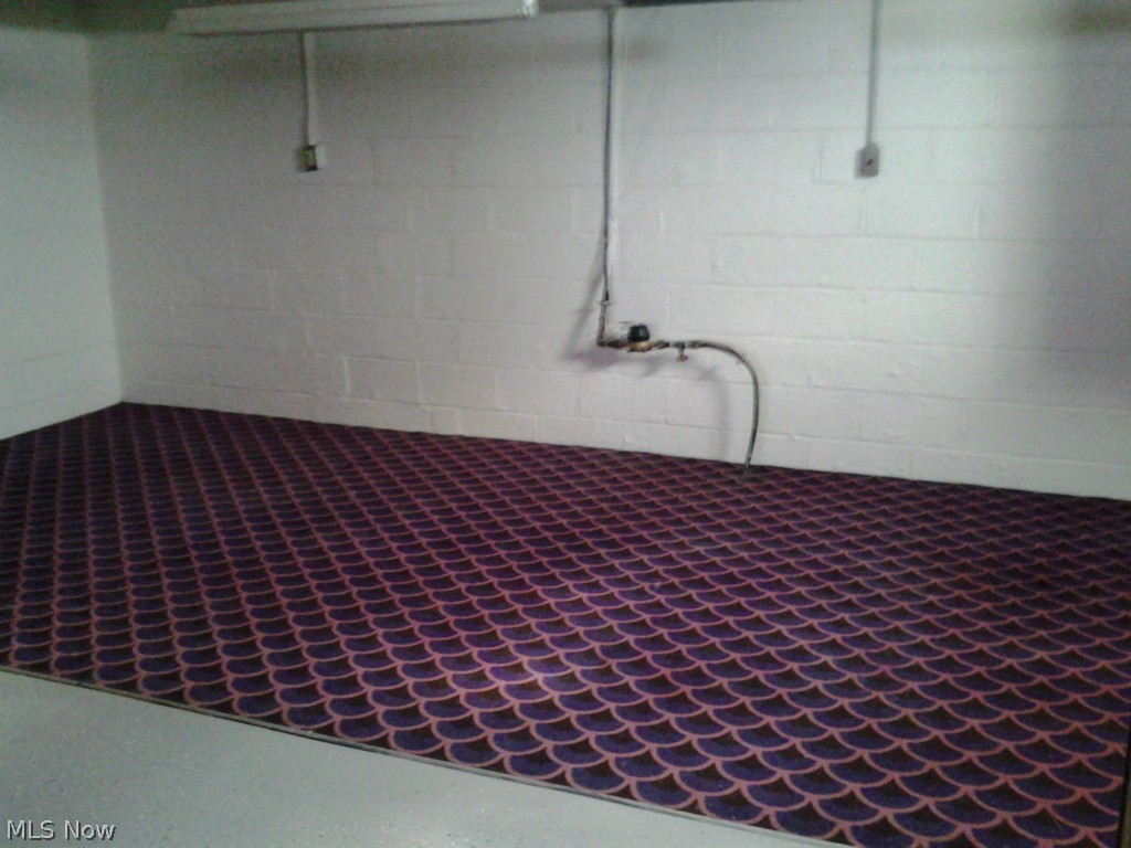 Ramona Heights - Residential Lease