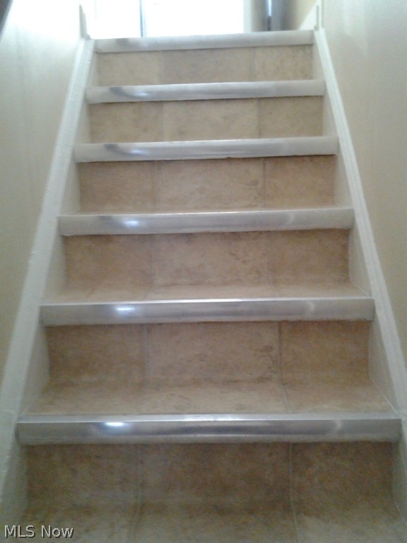 Ramona Heights - Residential Lease