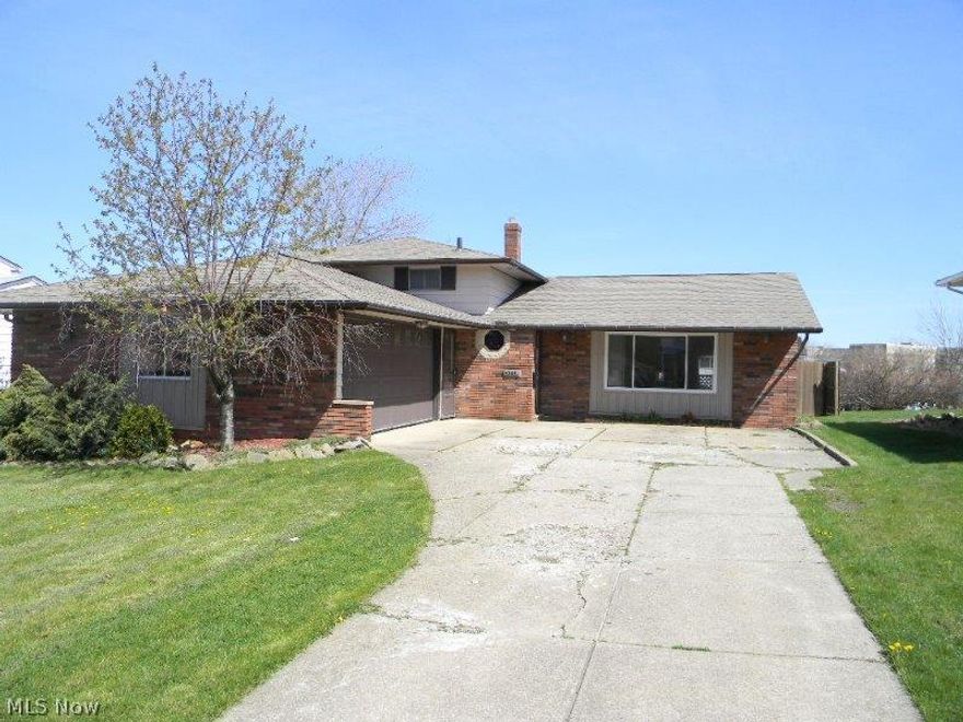 Welcome Home to this Charming Brick / Aluminum Split Level located in the heart of Parma, Ohio. The interior features three bedrooms, updated kitchen, updated bath has jetted tub and separate shower, living room and dining room feature vaulted ceilings, separate laundry room and so much more. Truly a Must See to appreciate. The exterior features an attached two car garage, a covered large deck, and a large fenced in backyard. Bring your personal touches and make this house a place to call home! An Excellent Opportunity to own a Home at an Exceptional Value! Hurry it Won't Last, Don’t Miss Out, Call Today for a Private Viewing! Close to shopping, medical facilities, parks, and highway. Case # 412-658355