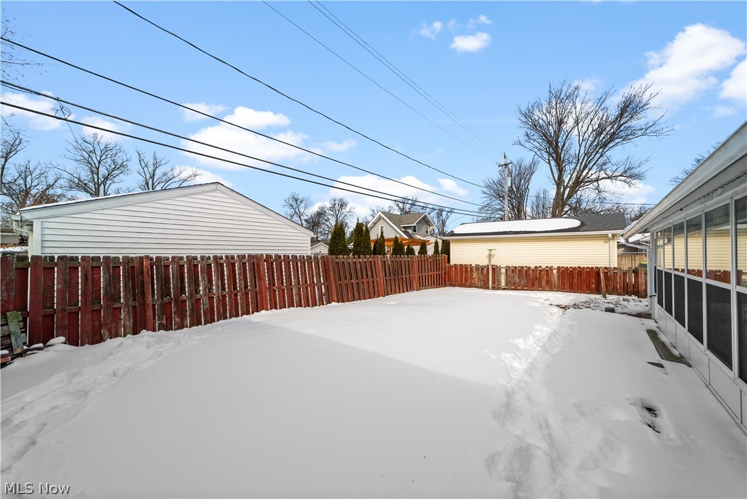 Avon Dover Beach - Residential