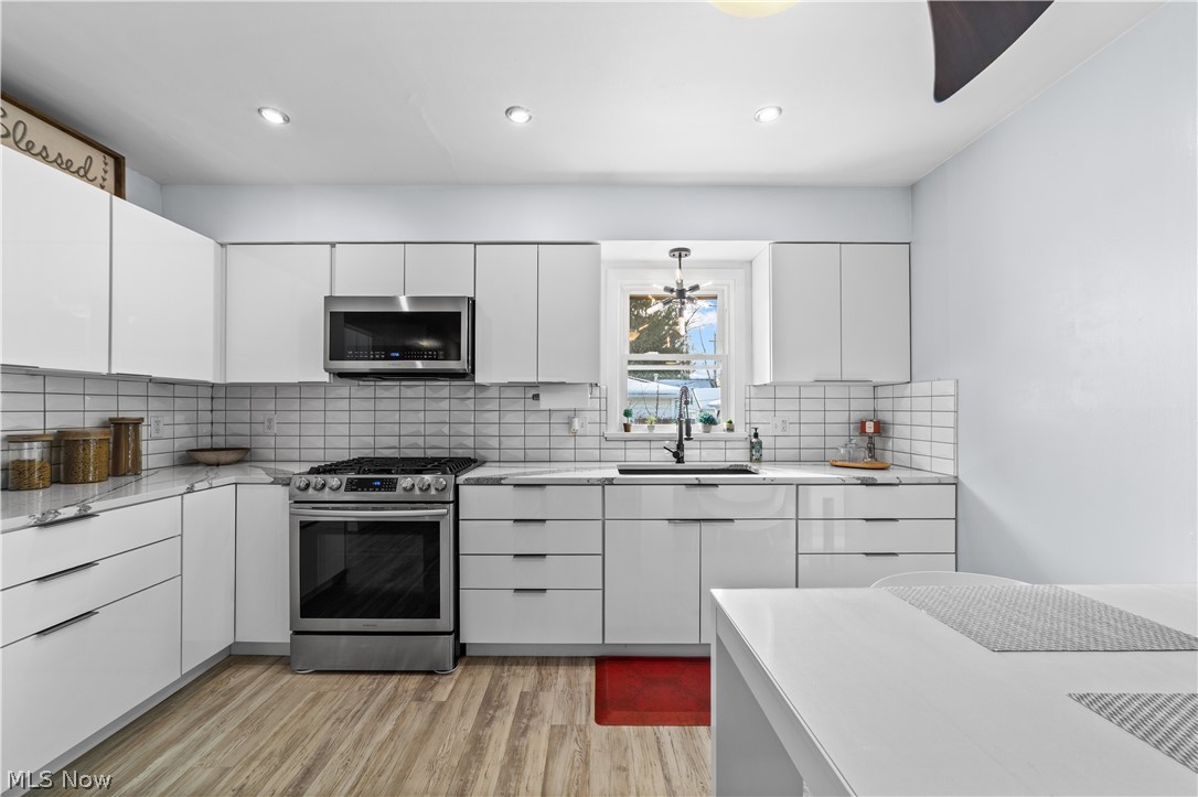 Avon Dover Beach - Residential