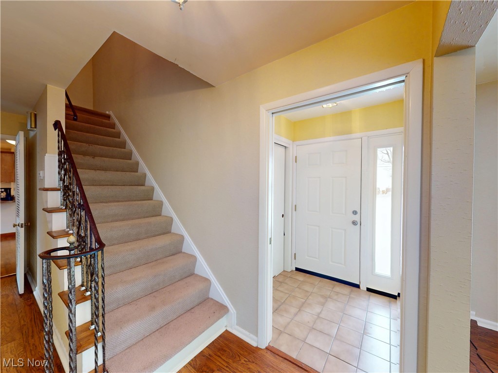 20720 Edgecliff Drive, Euclid, Ohio image 2