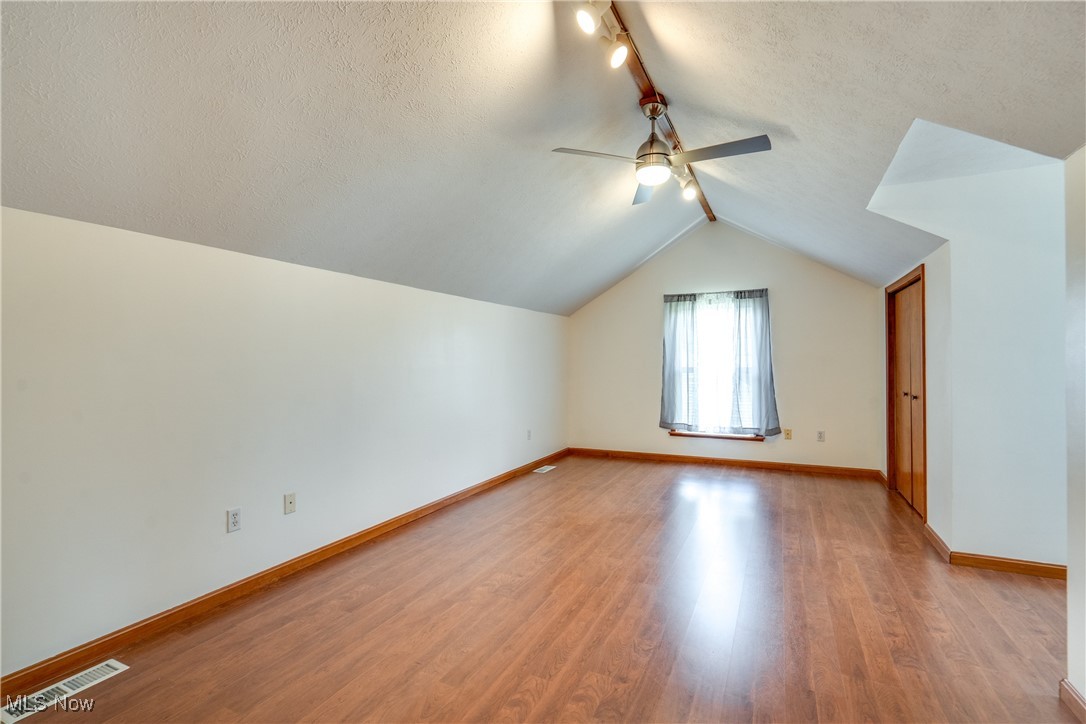 1012 Coopers Run, Amherst, Ohio image 28