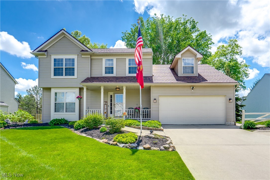 1012 Coopers Run, Amherst, Ohio image 1