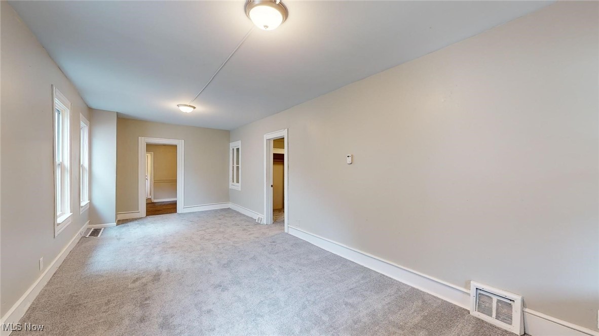 3201 Saratoga Avenue