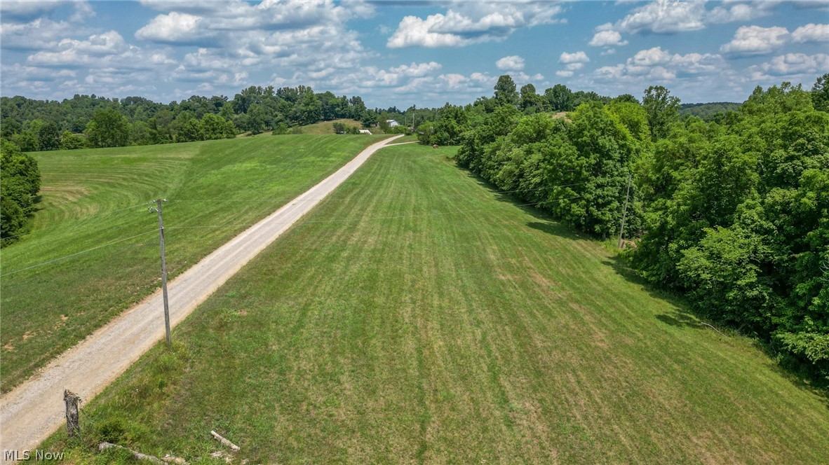 Van Fossen Lane, Chesterhill, Ohio image 7