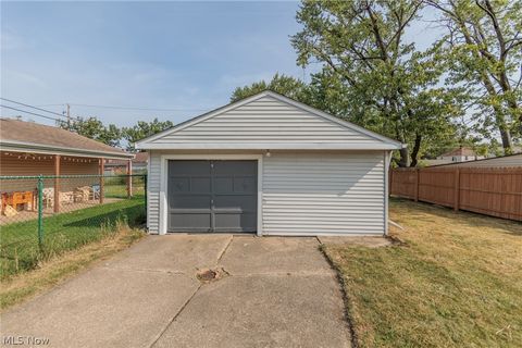 Tiny photo for 12608 Sprecher Avenue, Cleveland, OH 44135 (MLS # 5187293)