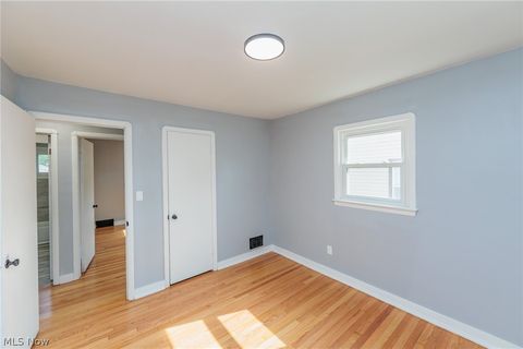 Tiny photo for 12608 Sprecher Avenue, Cleveland, OH 44135 (MLS # 5187293)