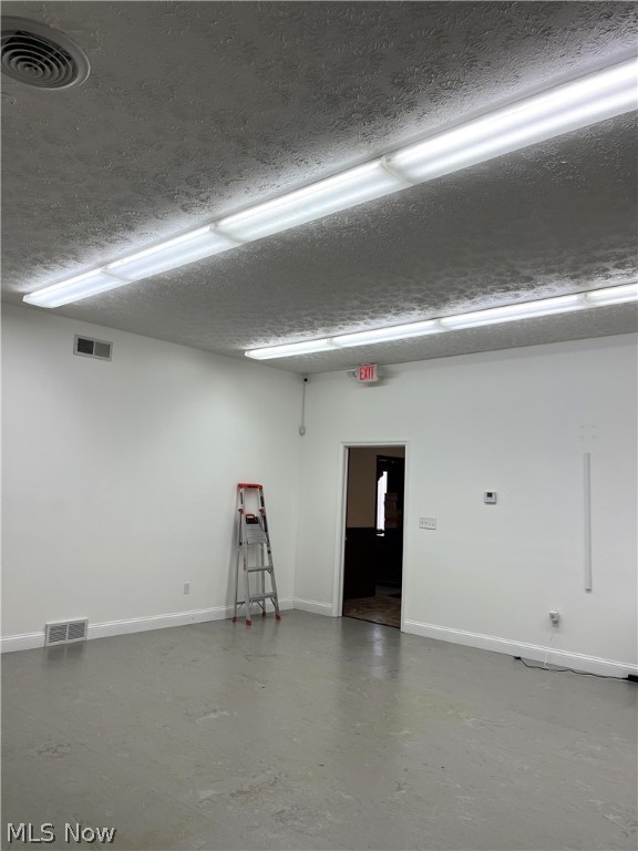 Venice Heights - Commercial Lease