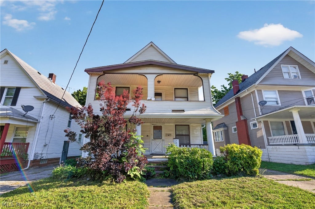 Photo of 7425 Indiana Avenue, Cleveland, OH 44105 (MLS # 5221329)