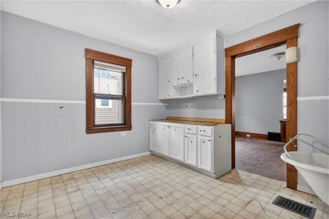 Tiny photo for 7425 Indiana Avenue, Cleveland, OH 44105 (MLS # 5221329)