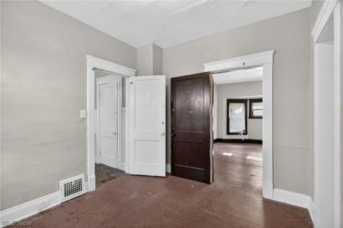 Tiny photo for 7425 Indiana Avenue, Cleveland, OH 44105 (MLS # 5221329)