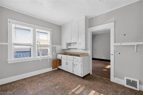 Tiny photo for 7425 Indiana Avenue, Cleveland, OH 44105 (MLS # 5221329)