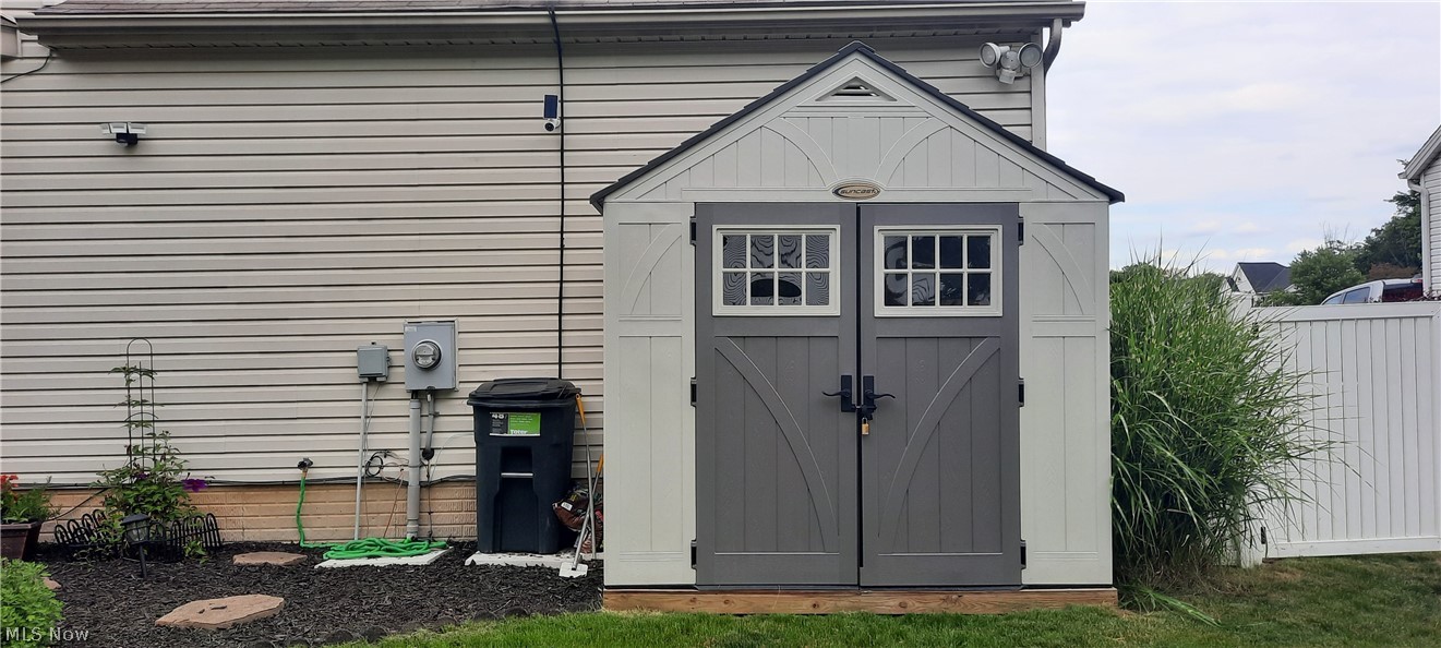 Woods/Windsor Pointe Ph 02 - Residential