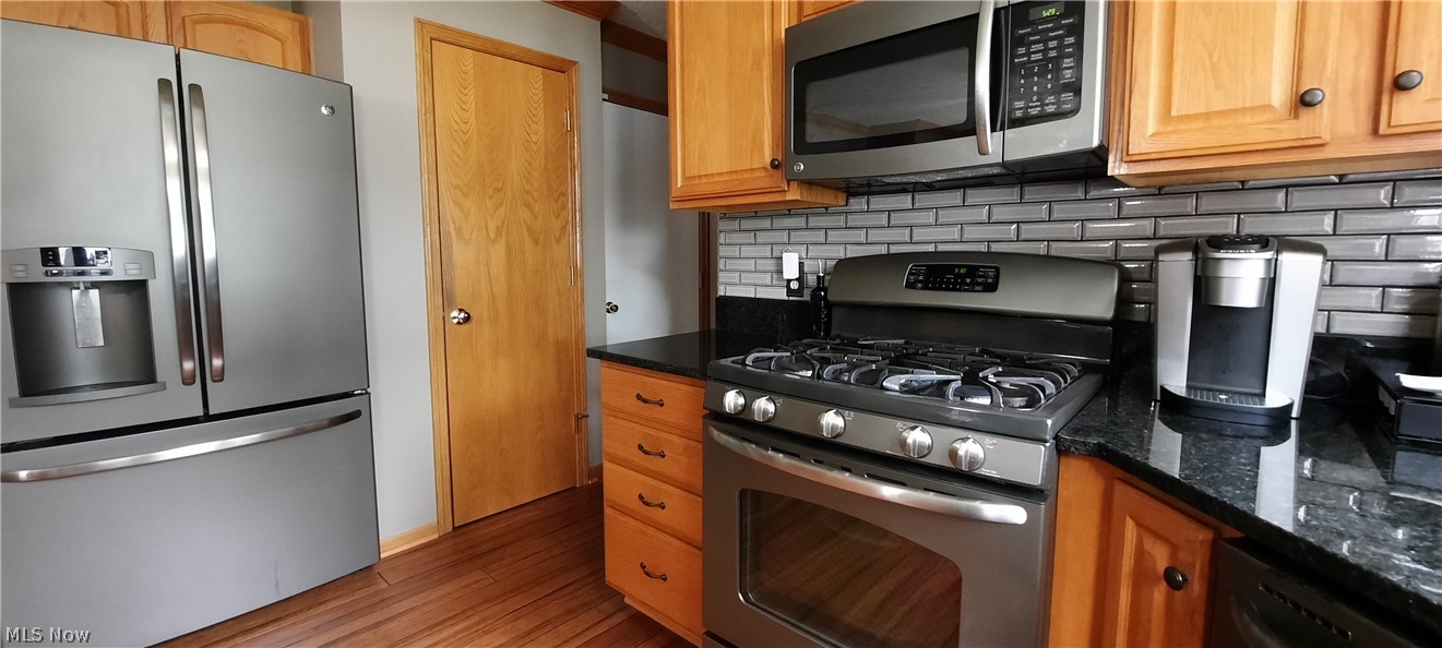 Woods/Windsor Pointe Ph 02 - Residential