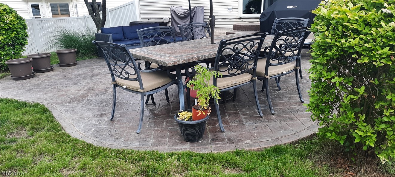 Woods/Windsor Pointe Ph 02 - Residential