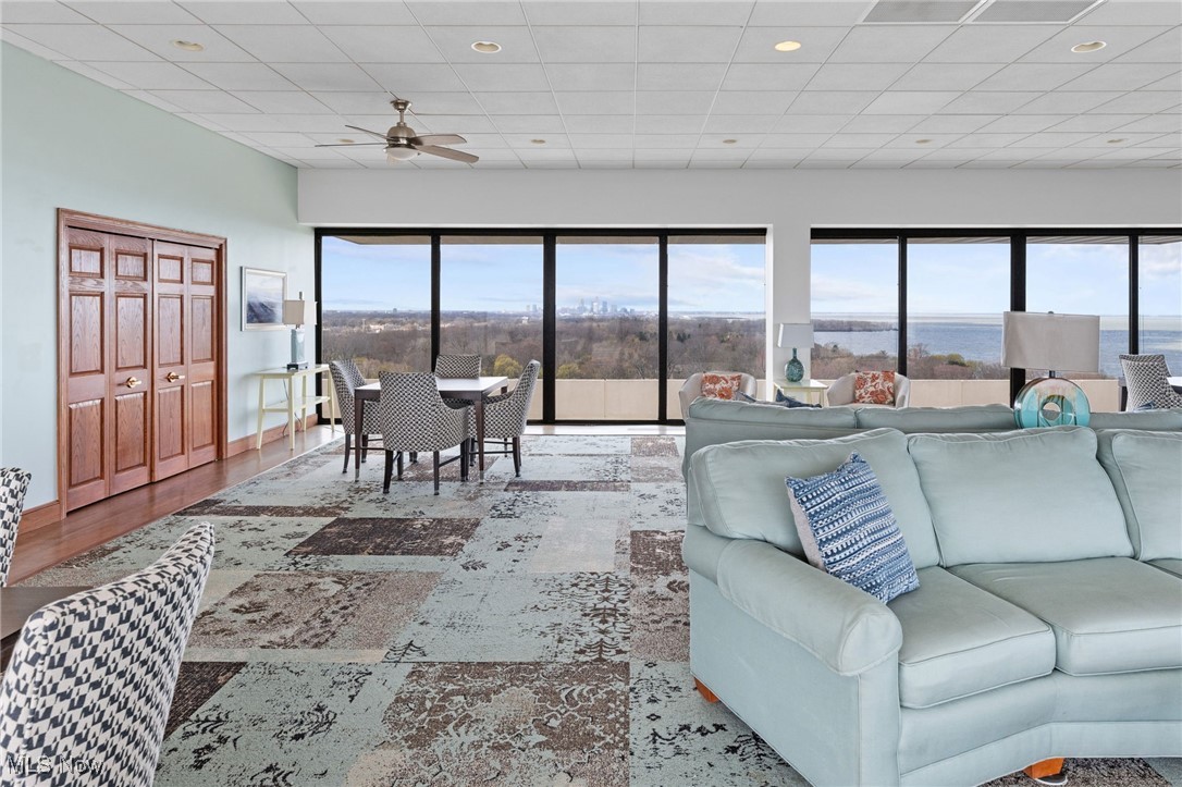 Bratenahl Place Condo - Residential