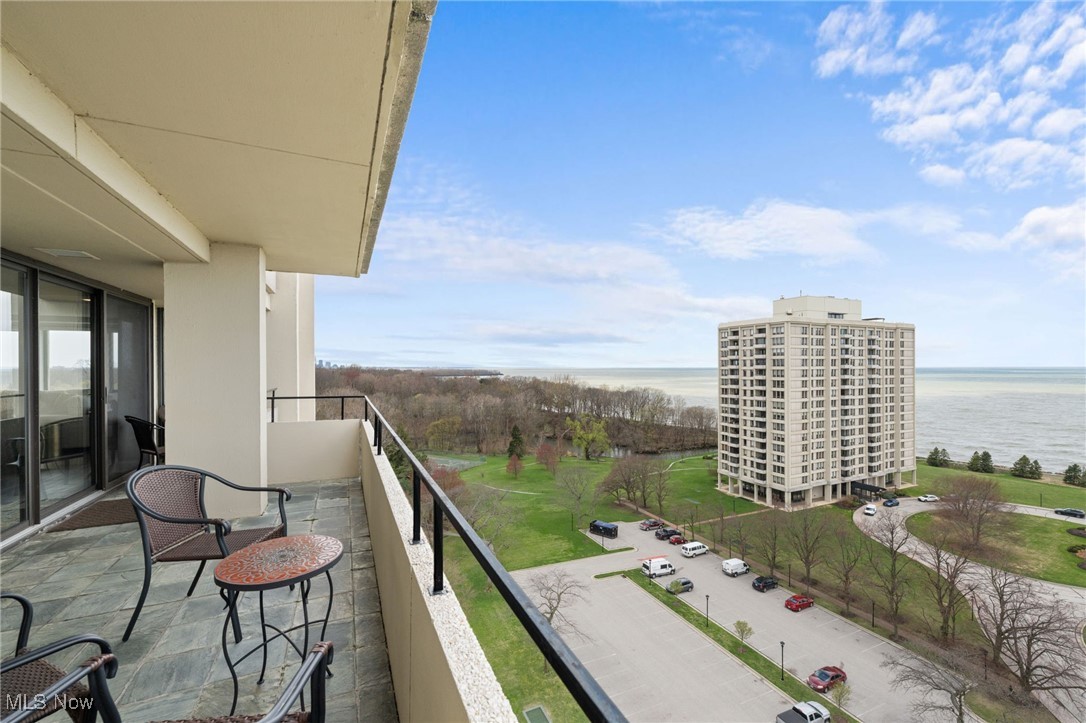 Bratenahl Place Condo - Residential