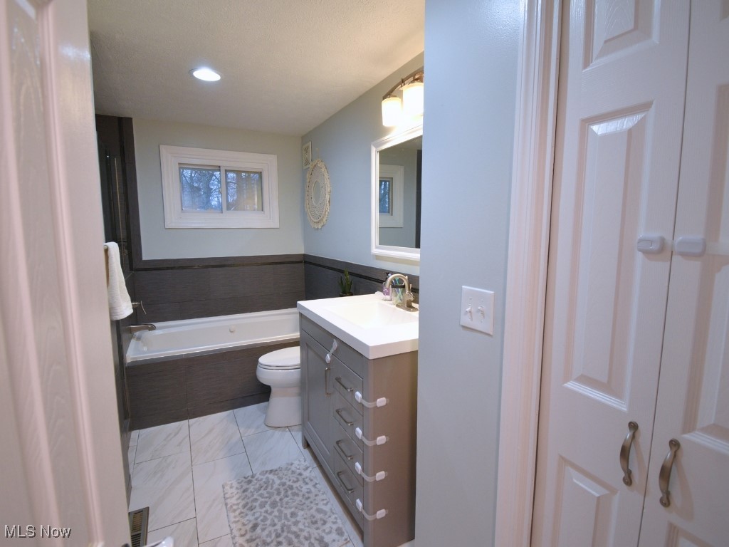 2191 Sherwin Drive, Twinsburg, Ohio image 37