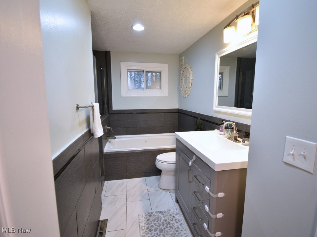 2191 Sherwin Drive, Twinsburg, Ohio image 38