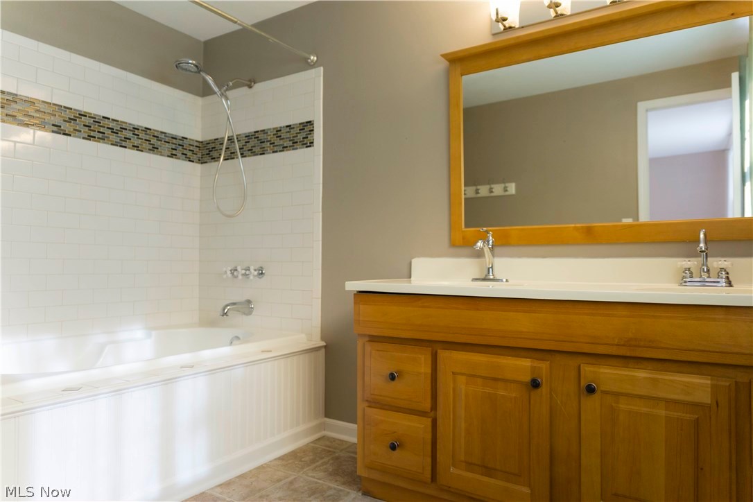 Orchard Estates 04 - Residential