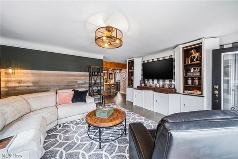 Tiny photo for 6563 W 130th Street, Parma Heights, OH 44130 (MLS # 5190038)