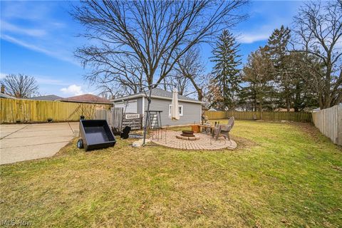 Tiny photo for 6563 W 130th Street, Parma Heights, OH 44130 (MLS # 5190038)