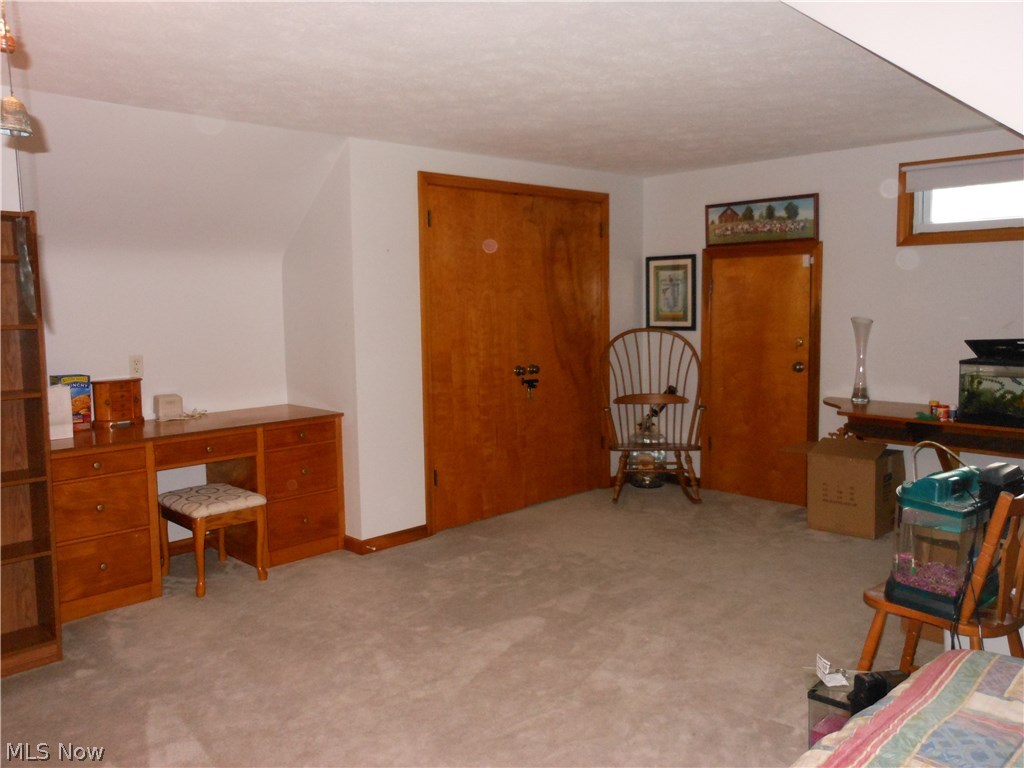 Applecrest - Residential