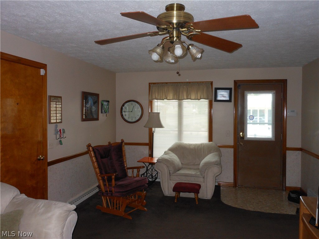 Applecrest - Residential