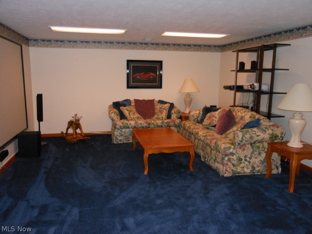 Applecrest - Residential