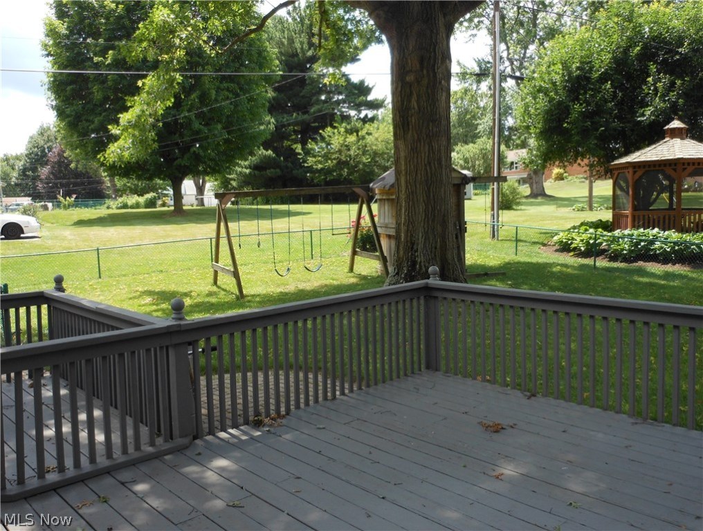 Applecrest - Residential