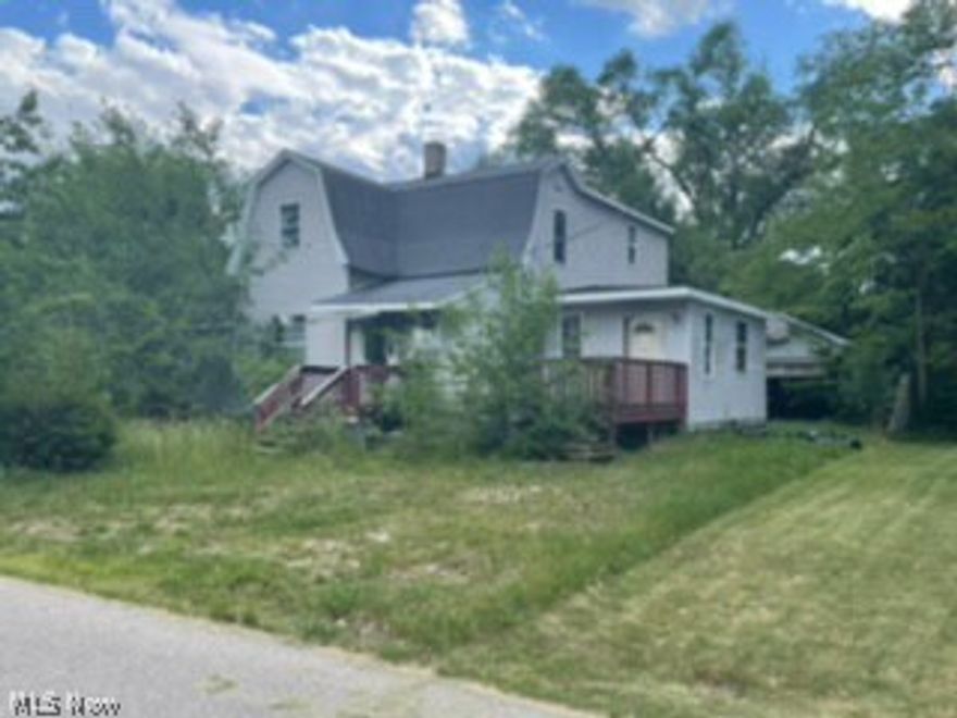 Court Ordered Sale by Private Selling Officer. No Showings. Bidding ends June 29, 2021 & is online only.  Information is thought to be correct but not guaranteed. SOLD 100% AS-IS w/all faults. 10% Buyer Premium is added to the high bid. $5,000 Deposit due w/i 24 hours of bidding end.