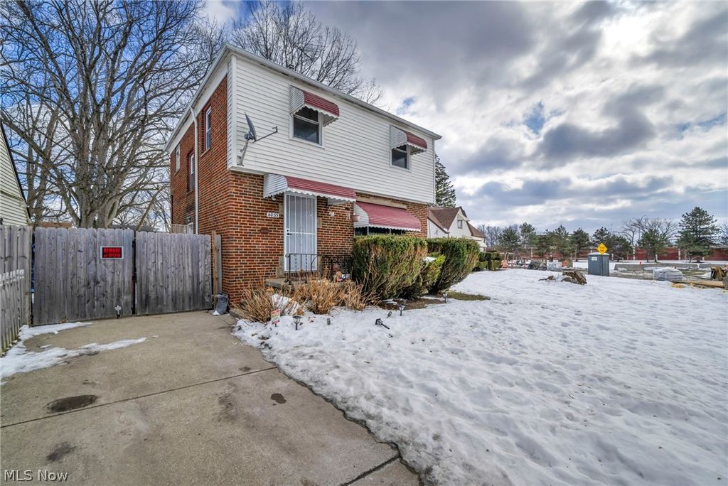 Photo of 4035 Victory Boulevard, Cleveland, OH 44135 (MLS # 5187017)