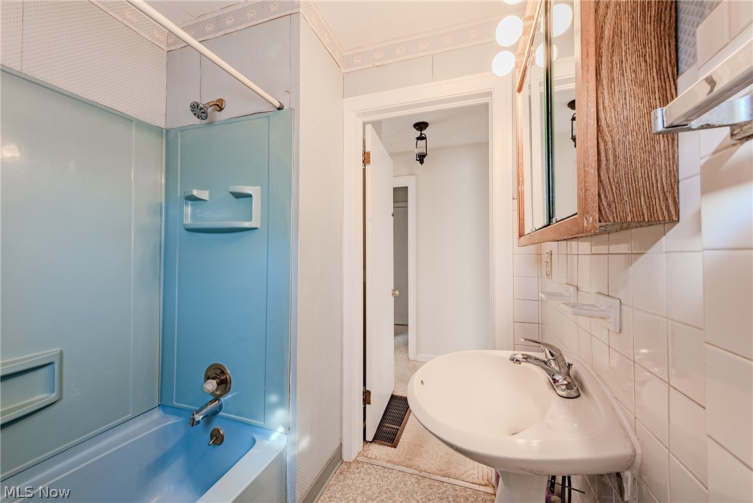 Gulfhurst 01 - Residential