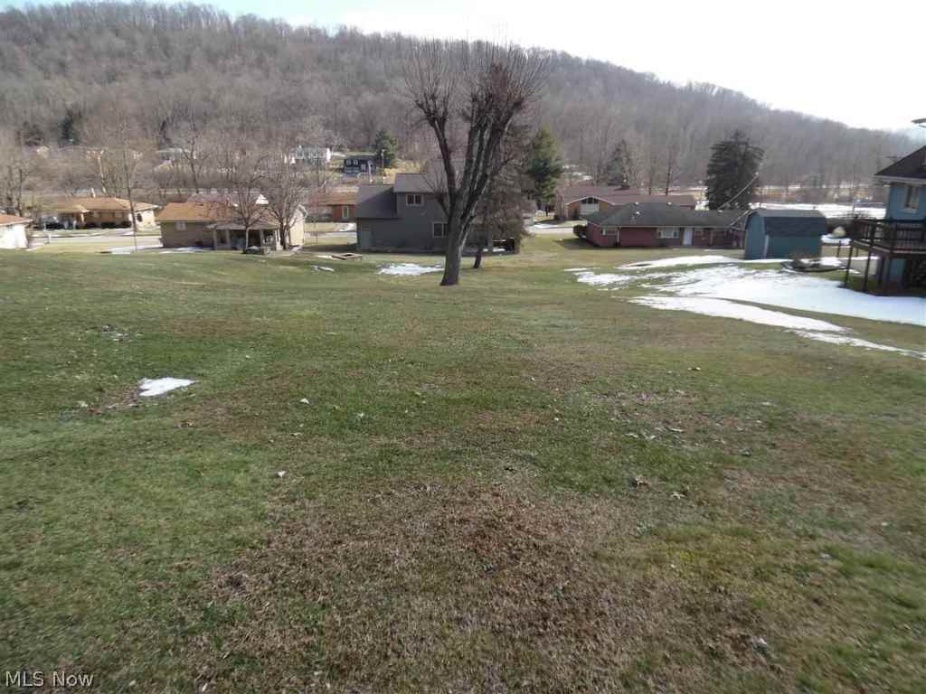 WALTON ACRES - Residential