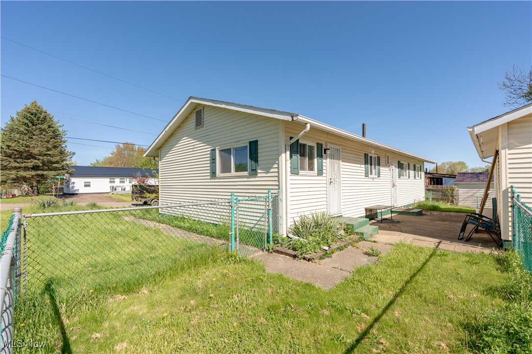 3002 Maxine Avenue, Canton, Ohio image 3