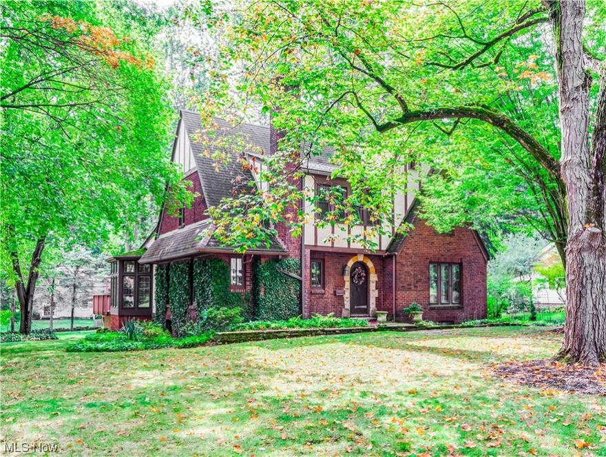 Charming and Gracious Silver Lake Tudor in the heart of the Village!  True Center Hall Colonial.  Spacious Living Room opens to a warm Family Room with beautiful woodwork, bayed window, and built in bookshelves. Hardwood floors throughout the 1st floor.  Family Room patio doors lead to a nice deck overlooking a sizeable and private backyard.  The Kitchen has been wonderfully updated with quality White cabinetry featuring solid wood drawers, Granite counter tops, and white tile backsplash.  Stainless appliances.  Between the Kitchen and Formal Dining Room, is a unique Butler's Pantry, which would serve as a food prep area, and also a cozy Breakfast nook.  The Master Bedroom has a spacious Bathroom with jetted Tub and a separate Shower.  3 closets in the MBR. Lots of pantry, coat and storage closets.  This home is in such a beautiful area of Silver Lake, and has full Silver Lake privileges.  Don't miss out on this Great Home!