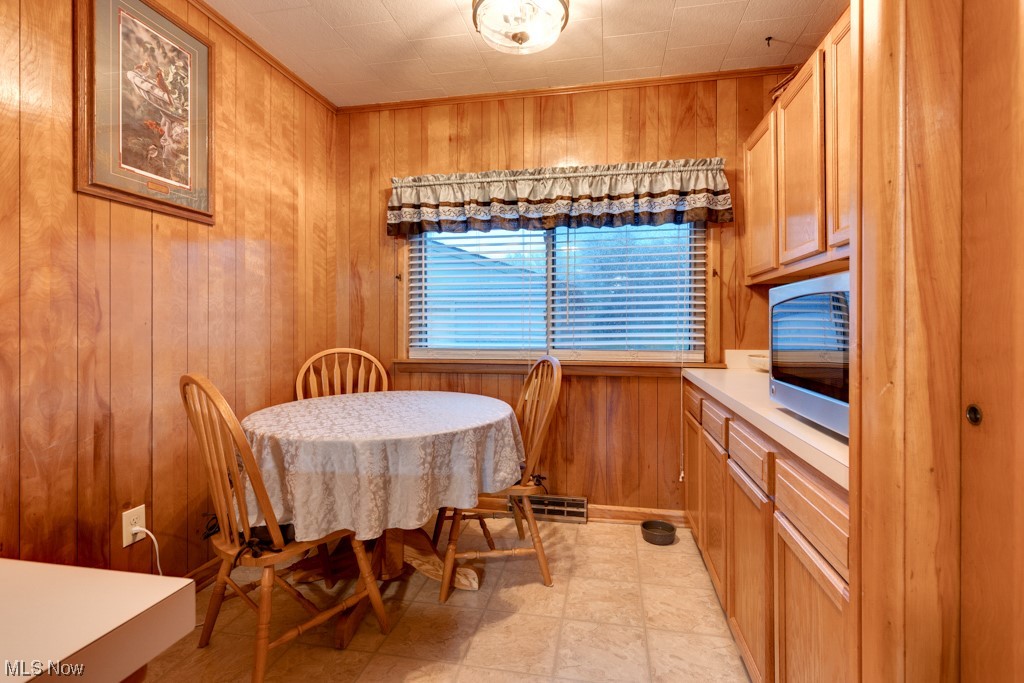 R Wood - Residential