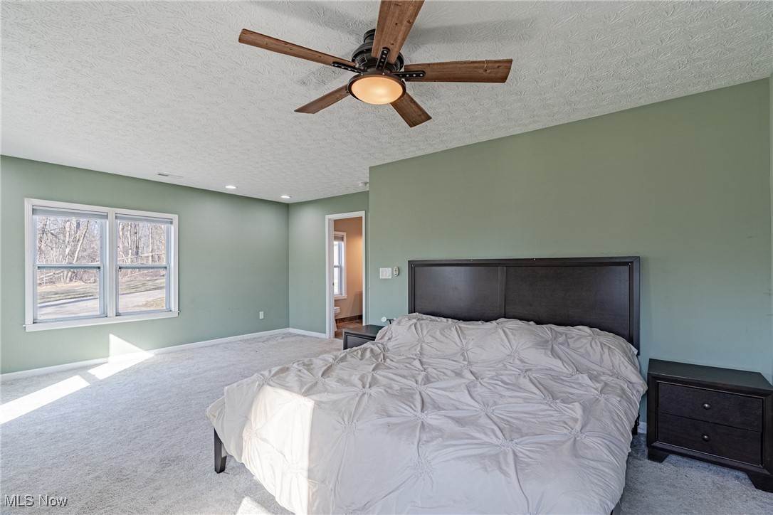 5411 Hudson Drive, Hudson, Ohio image 17