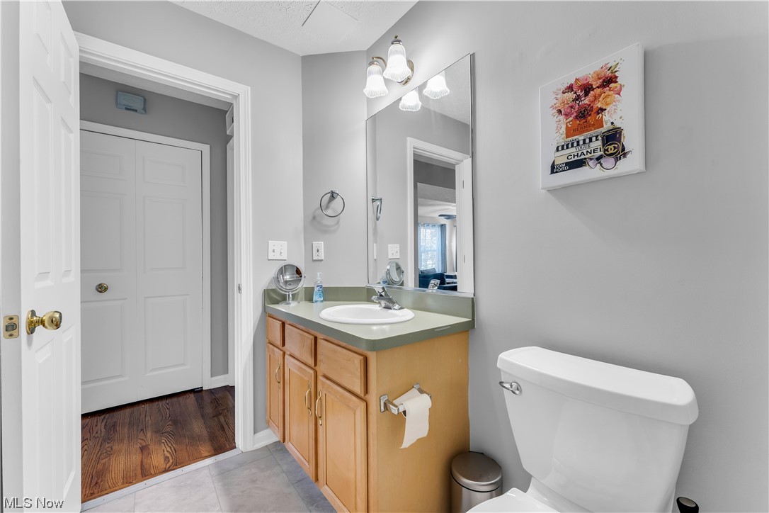 Center Ridge - Residential Lease