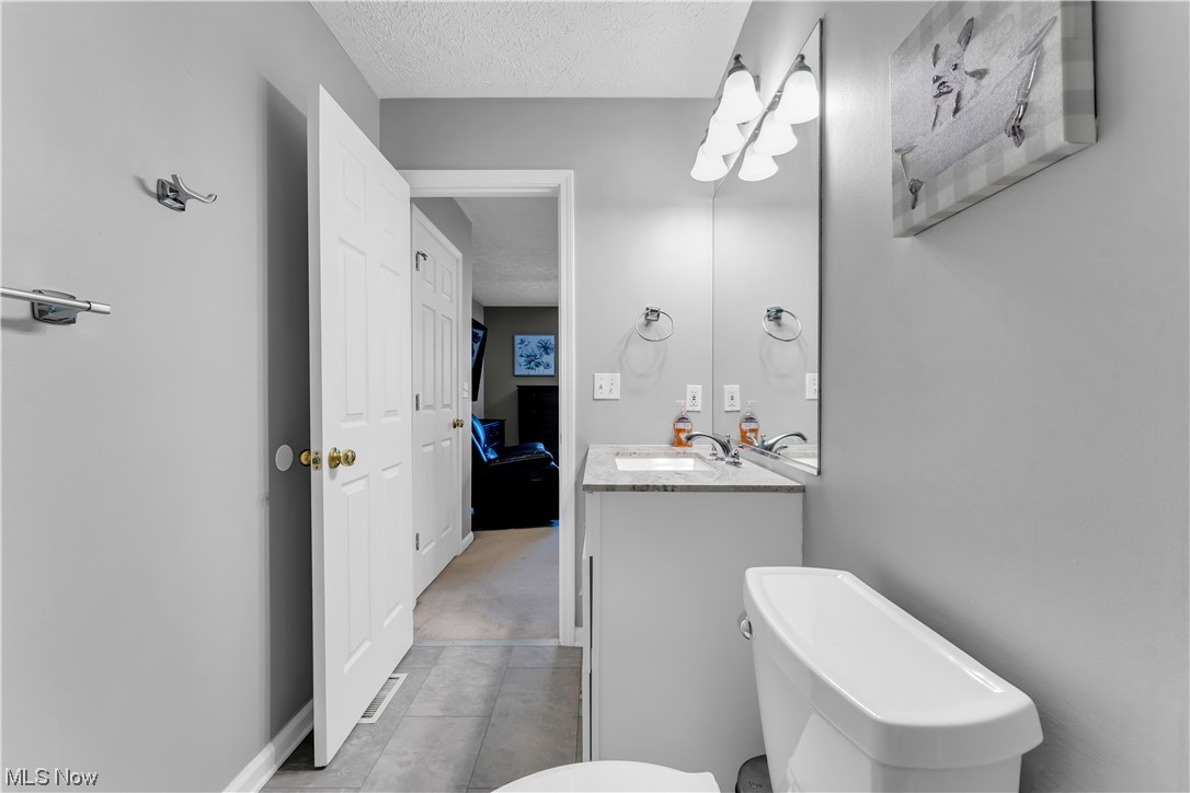 Center Ridge - Residential Lease