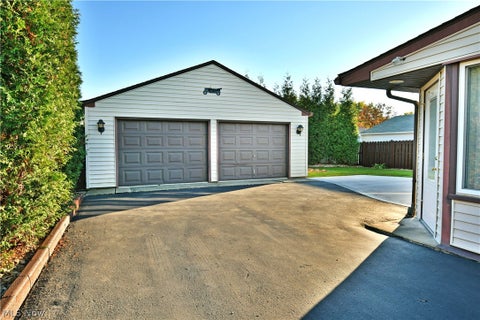 Tiny photo for 1853 Lynn Mar Avenue, Poland, OH 44514 (MLS # 5255672)