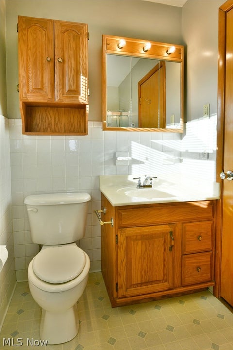 Tiny photo for 1853 Lynn Mar Avenue, Poland, OH 44514 (MLS # 5255672)