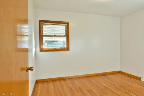 Tiny photo for 1853 Lynn Mar Avenue, Poland, OH 44514 (MLS # 5255672)