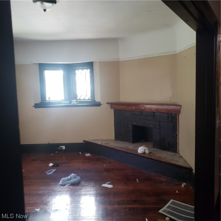 Curtias Ambler Realty Co - Residential